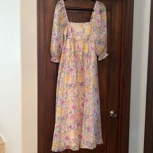 Storia floral maxi dress, size small